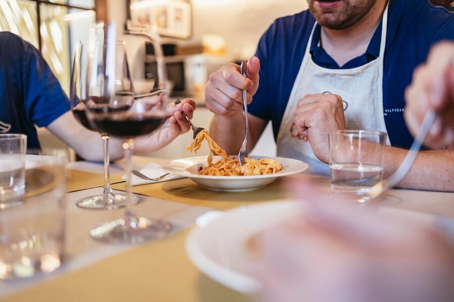 Florence: Pasta and Tiramisu Cooking Class with Local Host - Practical details that matter in Florence