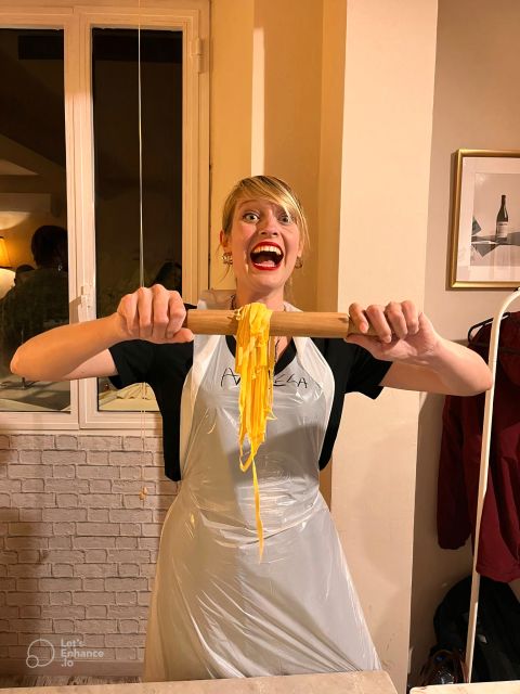 Florence: Pasta Class with Wine, Limoncello and Dessert - The opening sets the mood, but uses some class time