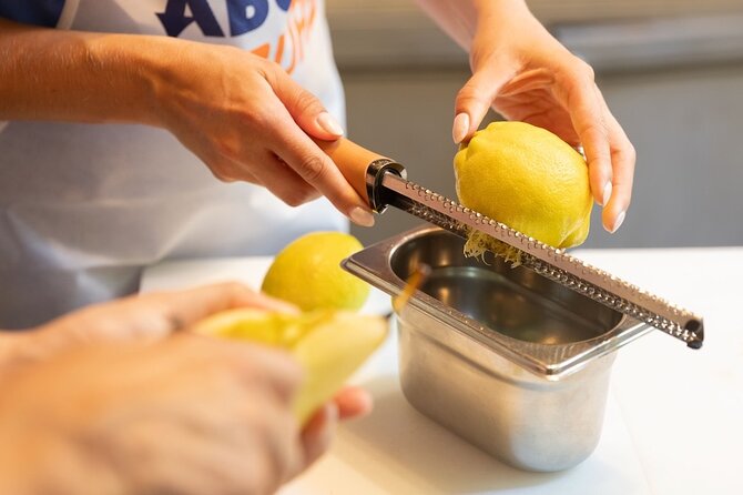 Florence Pizza or Pasta Class with Gelato Making at a Tuscan Farm - Gelato is the dessert lesson worth saving room for