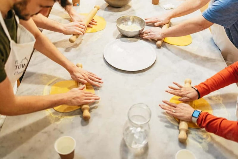 Florence: Premium Pasta and Gelato Cooking Class - What families, couples, and solo visitors should expect