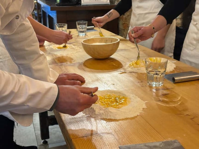 Florence: Premium Pasta Cooking Class with Tiramisu & Wine - What makes this Florence cooking class worth your time