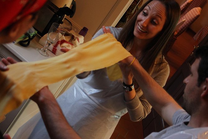 Florence Small-Group Pasta Class with Seasonal Ingredients - Choosing between ravioli, tagliatelle, and seasonal sauces