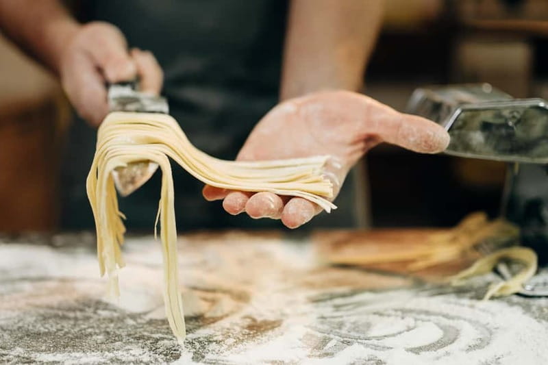 Florence: Tuscan cooking class with handmade pasta and wine - Key things to know before you book