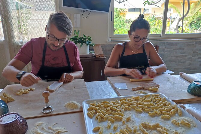 Fresh pasta and tiramisù class in Palermo - Sit down and eat everything you helped prepare