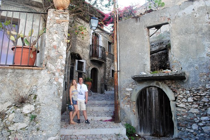 From Taormina: Private/Guided Godfather with appetizer and Pasta - Bar Vitelli and the most recognizable movie scenes