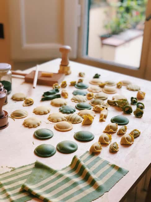 Genoa: Fresh Pasta mastserclass Michelin Stars - Starting in Genoa with a chef-led welcome