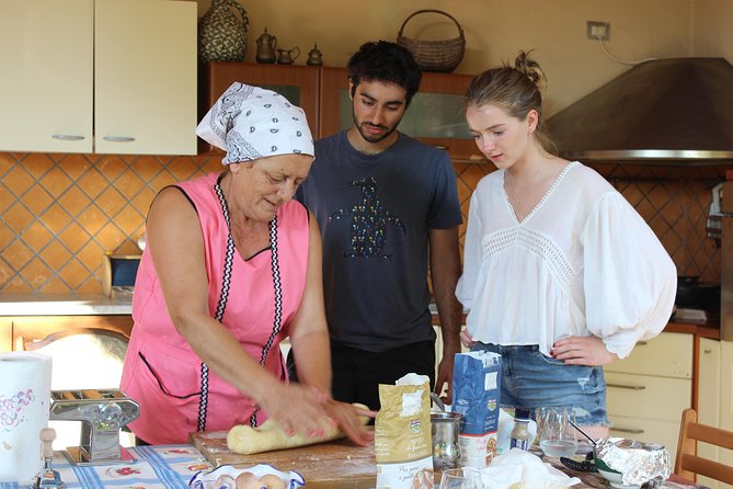 Handmade pasta workshop by Cilento Experience - Why the family atmosphere matters
