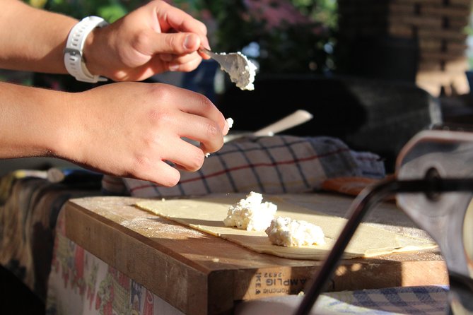 Handmade pasta workshop by Cilento Experience - Making tagliatelle by hand