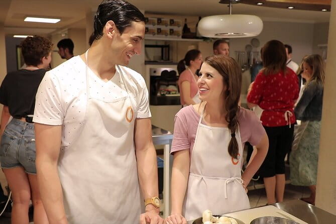 Hands-On Pasta Cooking Class in Florence with optional Pizza - Key points before you book