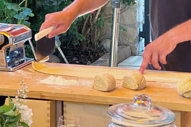 Homemade Italian Lasagna Experience with a Local Family - The Family Atmosphere Is Part of the Price