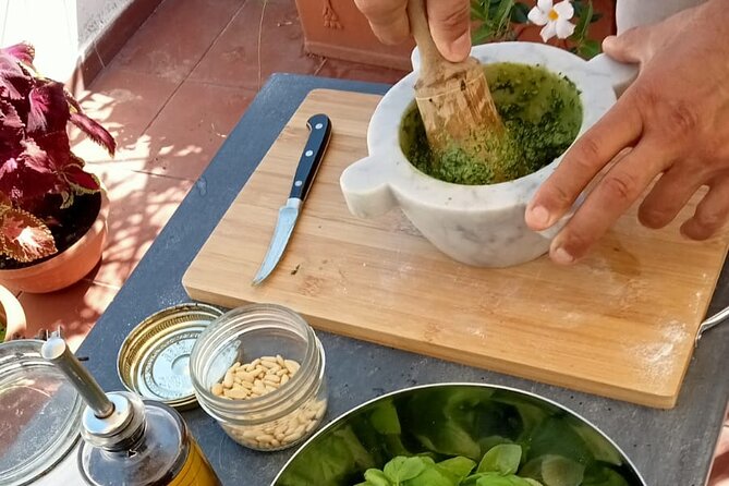 Homemade Pasta and Pesto Class with a Local Chef in Genoa - Why the six-person limit matters