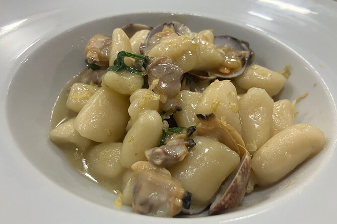 Homemade Pasta And Seafood Cooking Class with Dinner - Fresh pasta and the Neapolitan kitchen