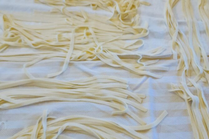 Homemade Pasta Class and Lunch in the Heart of Chianti - Starters while the pasta rests