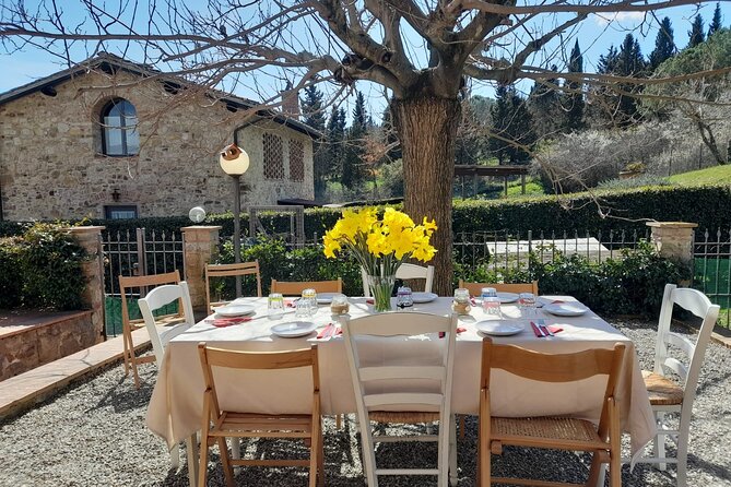Homemade Pasta Class and Lunch in the Heart of Chianti - The cooking class with Valentina and Anna