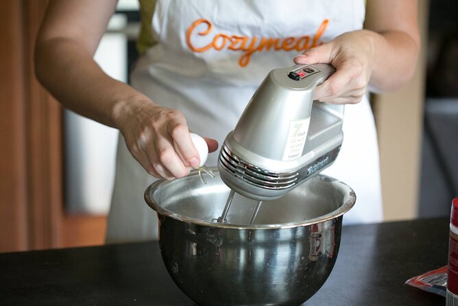 Intimate Italian Pasta Class in Edmonton (Includes 4-Course Meal) - What the Edmonton pasta class feels like
