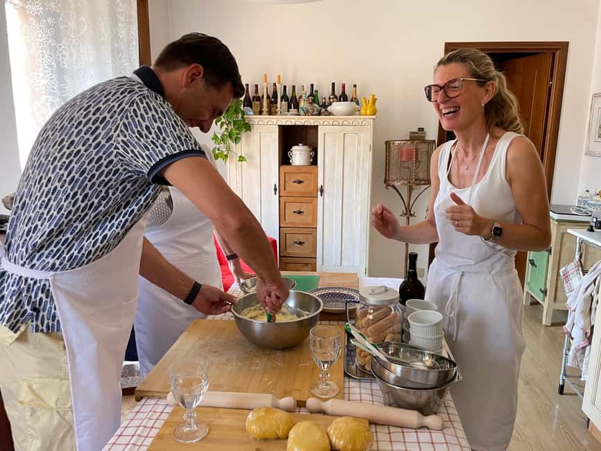 Iseo: Italian cooking class for homemade pasta and traditional desserts - Tiramisu, apple pie, or amaretto semifreddo