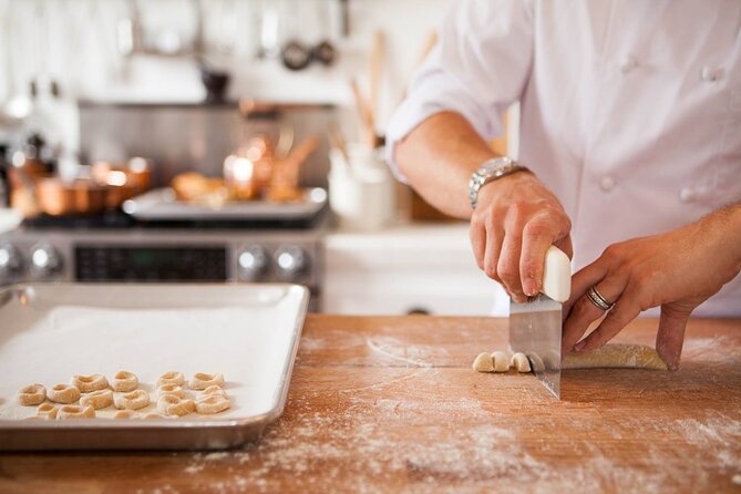 Italian Pasta & Dessert Class in Historic Center (3-Course Meal) - Tiramisù, crostata, coffee, and digestivo