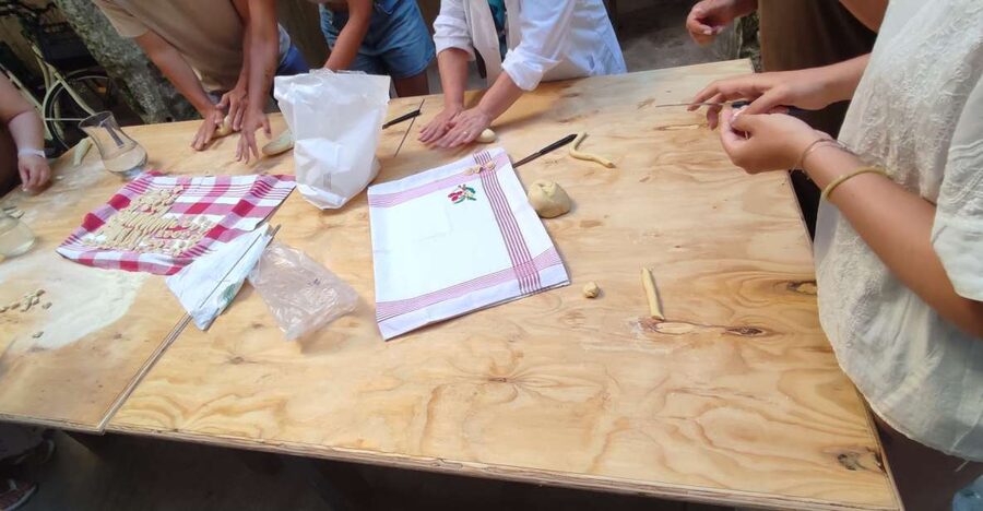 Lecce: Pasta Making Class in 1400s-Era Courtyard with Wine - Meeting the cooks and learning the dough