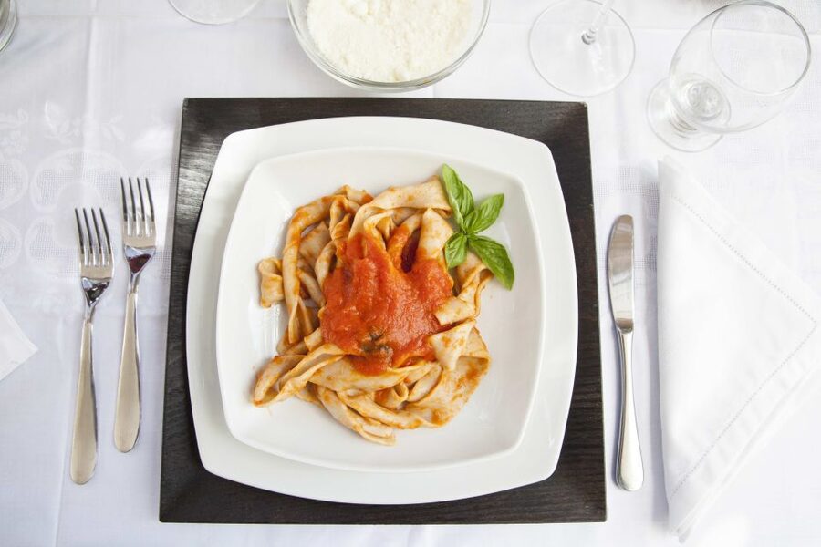Lecce: Private Pasta-Making Class at a Local's Home - What happens during the three-hour class