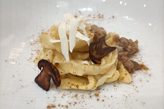 Lezione di Cucina : Pasta Fresca - Optional pasta and mozzarella visits