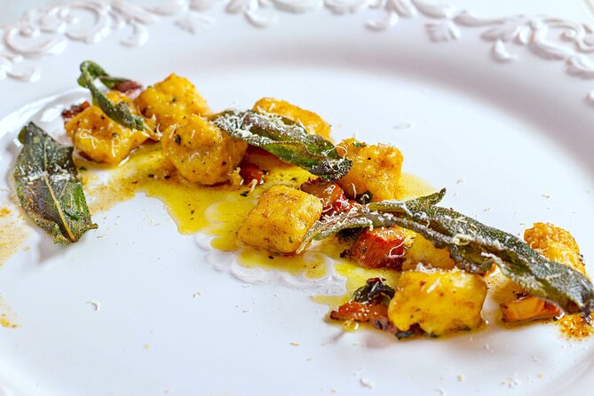 Luxury Gnocchi Making Class in Baltimore (Includes 3-Course Meal) - Italian gnocchi with pesto cream sauce