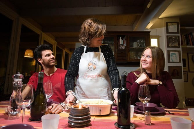 MaMa Florence Guided Market Tour and 4 Course-Pasta Cooking Class - A Tuscan meal with Prosecco and Italian wine