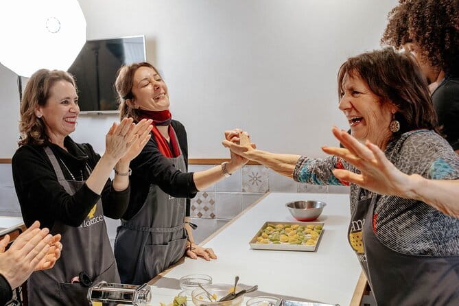 MaMa Florence- Hands-On Gluten Free Italian Cooking Class - Working with gluten-free ingredients