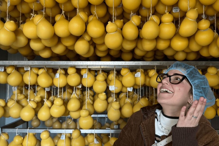 Martina Franca: Mozzarella and Pasta Workshop with Farm Tour - The old church and the farmstead story