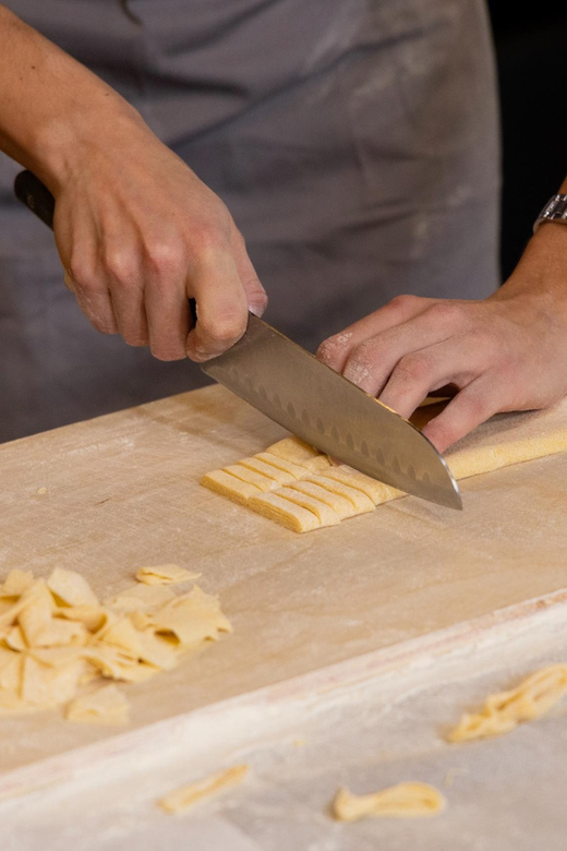 Masterclass: Aperol Spritz & Pasta Making Experience in Rome - Why this Rome cooking class works well
