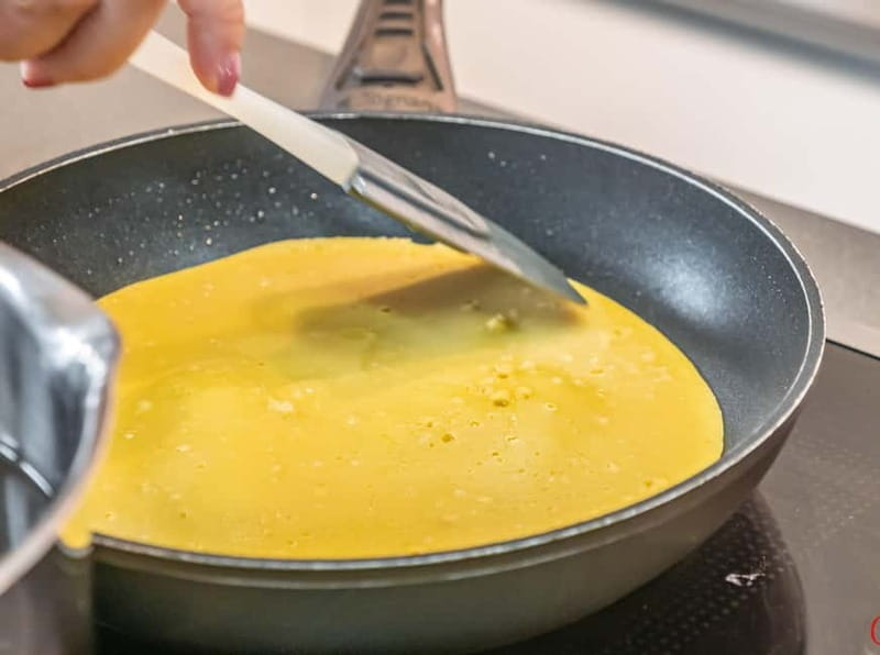 Milan: Hands-On Pasta & Dessert Cooking Class & Wine Pairing - Prosecco, Salami, and Cheese First