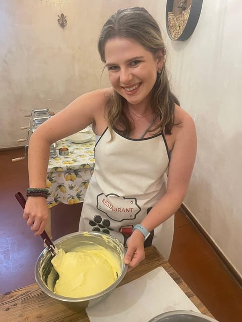 Milan: Pasta and Tiramisu Cooking Class with Wine - Is $61 a fair price?