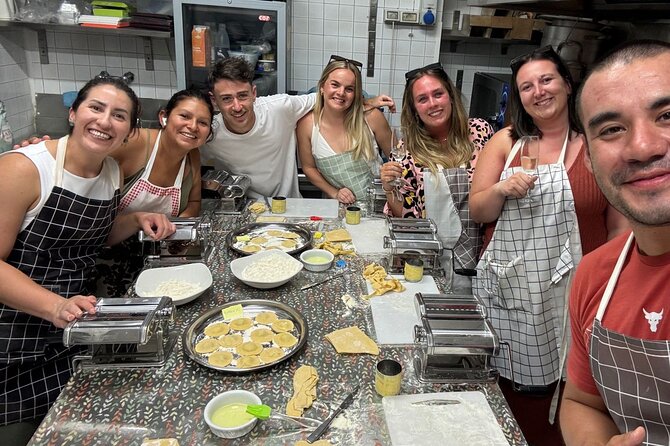 Milan: Pasta and Tiramisu Small Group Cooking Class with Wine - Why the 12-person limit matters