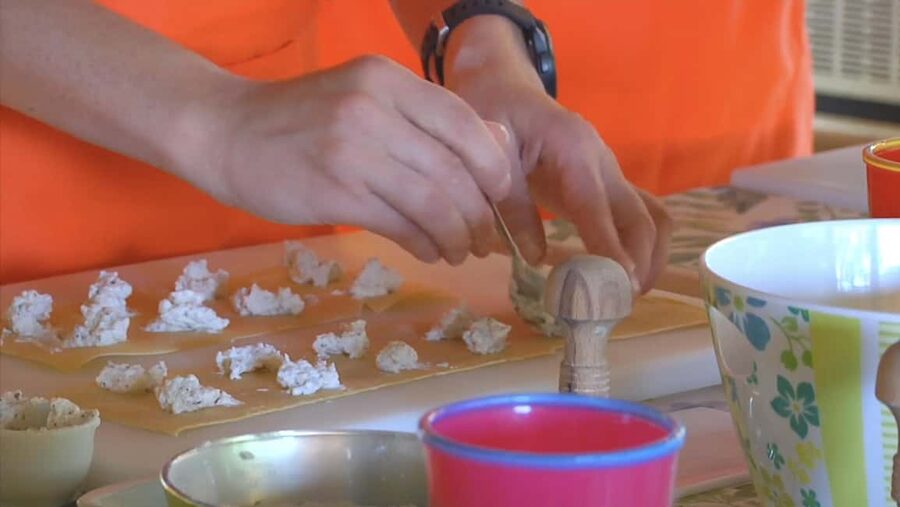 Milan: Pasta, Ravioli, and Gelato Class in a Glamorous Home - Making tagliatelle from scratch