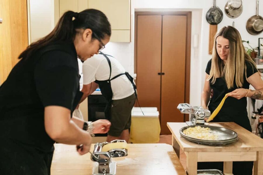 Milan: Pasta & Tiramisu Cooking Class with Premium Products - Two sauces, two ways to understand pasta
