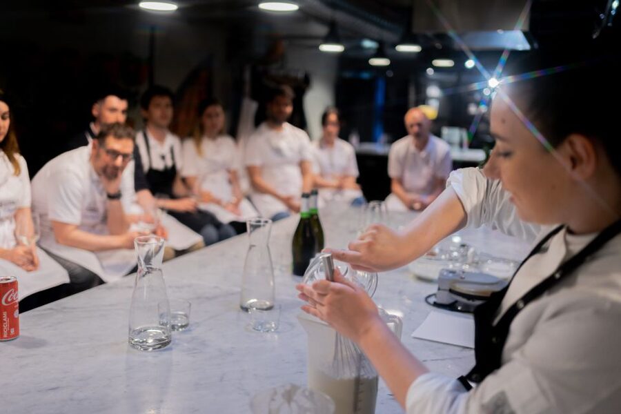 Milan: Pizza or Pasta and Gelato-Making Class with Wine - The instructors make the largest difference