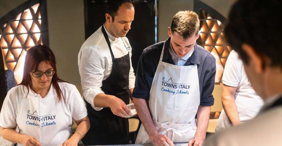 Milan: Pizza or Pasta and Gelato-Making Class with Wine - Price and value at $101 per person