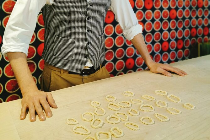 Milan: The Ultimate Pasta Mastery Workshop - The important warning about changing hosts and addresses