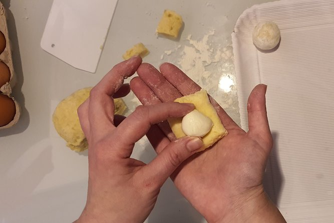My Granny's secrets Making Gnocchi - Cooking and tasting the finished gnocchi