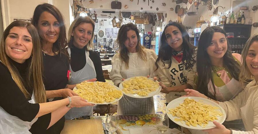 Naples: Pasta Cooking Class with Tiramisù and a Drink - Rolling dough by hand