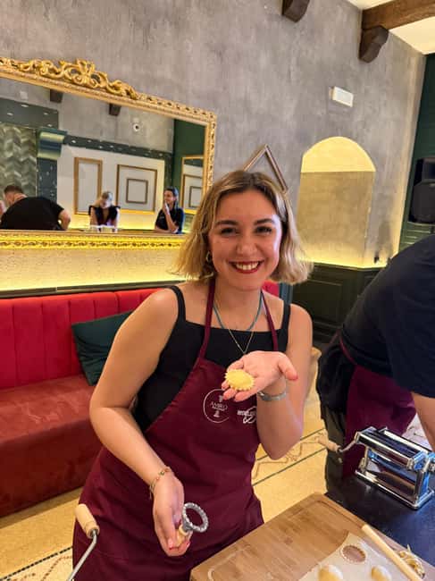 Napolitan Secrets: Pasta & Tiramisù Class for Food Lovers - The meal is the main value