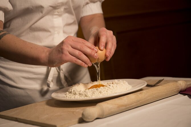 Neapolitan pasta homemade Cooking Lesson - Rolling, cutting, and filling four pasta shapes
