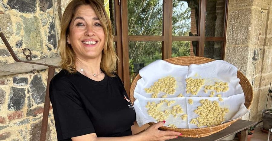 Oristano: pasta workshop with lunch - Making malloreddus by hand