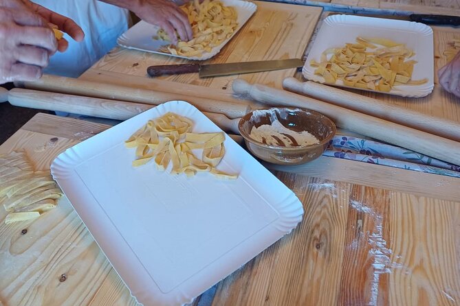 Parmigiano Reggiano, Balsamic Vinegar and fresh pasta tour - Rolling pasta dough with a local family