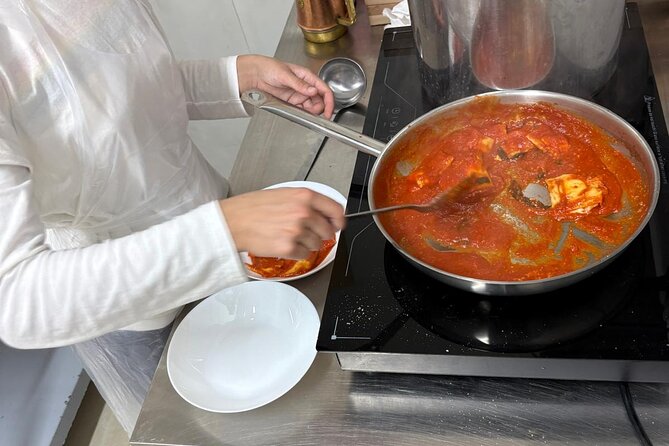 Pasta and Tiramisu Cooking Class with Local Chef in Naples - Preparing fettuccine Alfredo and San Marzano sauce