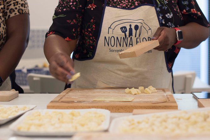 Pasta Class in Sorrento - Making pasta the old-fashioned way
