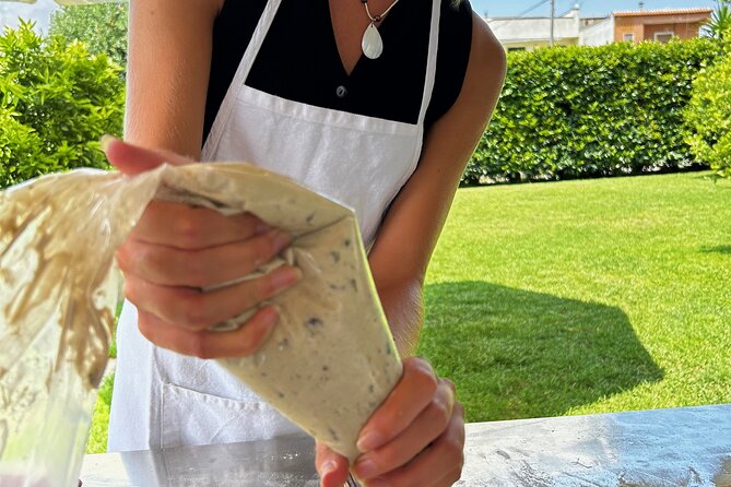 Pasta Cooking class in Pompeii - Starting with the garden in Pompeii
