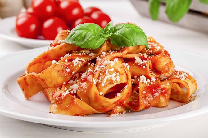 Pasta Cooking Class in Rome - Fettuccine Class in Piazza Navona - Who will enjoy this most?