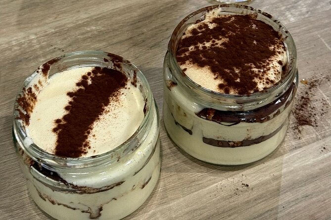 Pasta Fettuccine, Ravioli and Tiramisu Cooking Class in Florence - A private-home setting and a group of up to 14