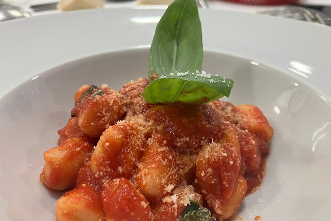 Pasta Fresca Gnocchi and Ravioli a Napoli - Shaping caprese ravioli by hand