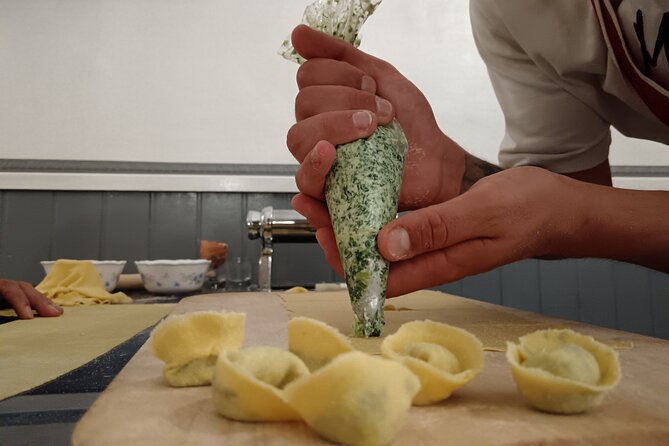 Pasta Making Class with Dinner and Wine in Florence - Making tagliatelle, ravioli, and tortelli